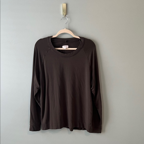 Lou & Grey Tops - Lou & Grey Olive Sweatshirt XL